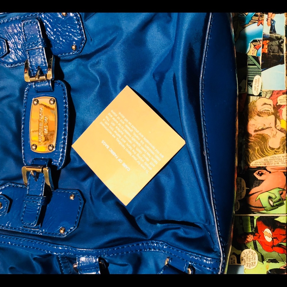 Royal blue Michael Kors Hamilton. - Picture 7 of 7